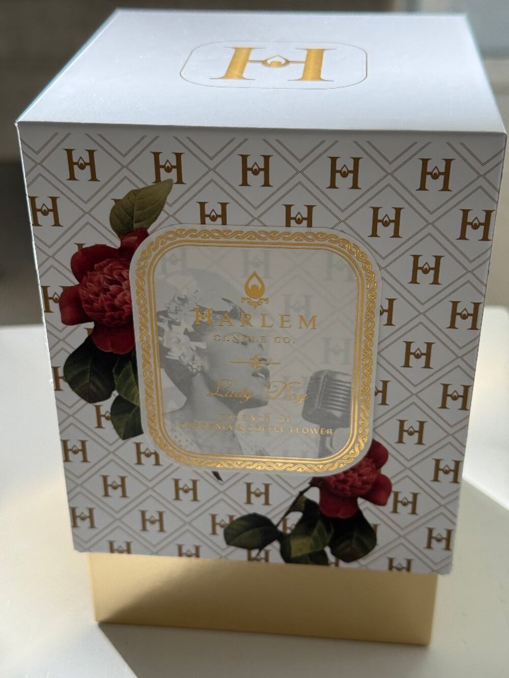 HARLEM CANDLE Co. Lady Day Floral Ceramic Candle - Picture 2 of 8